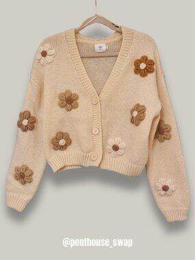 Cream Knit Flower Chunky Cardigan Sweater, Size M